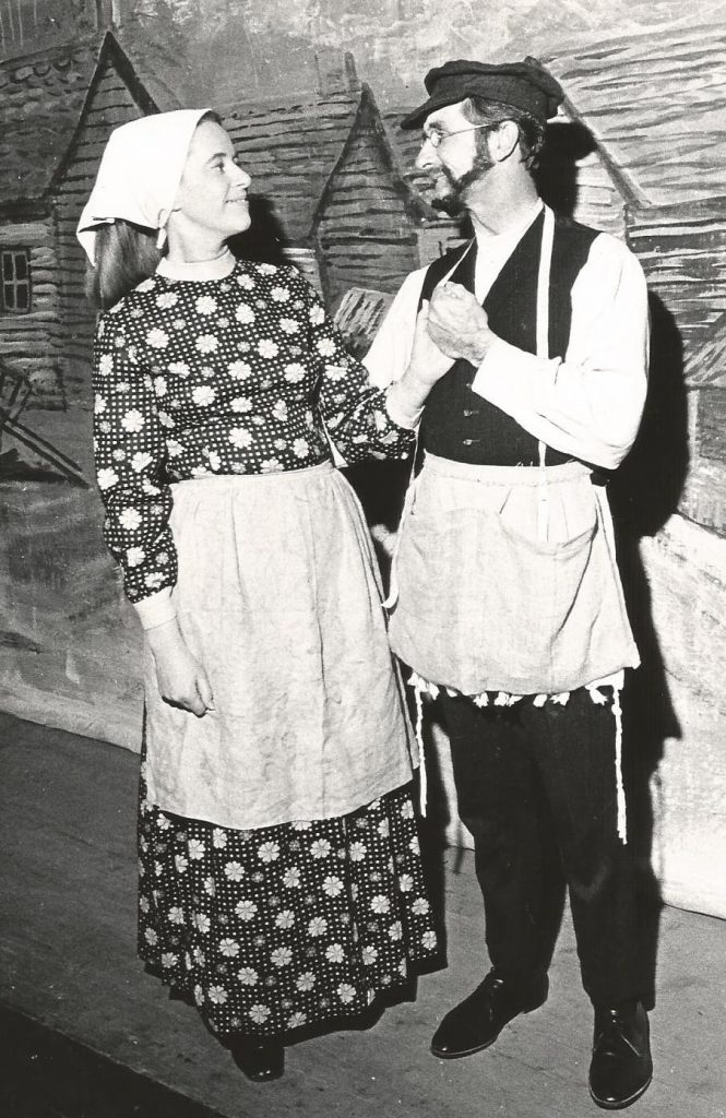 Fiddler on the Roof 1975 (2)