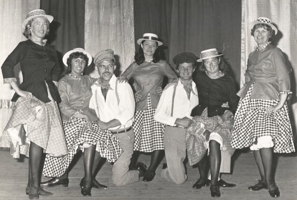 Old Time Music Hall 1975 (1)